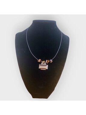 NY Stone & Bead Wire Necklace